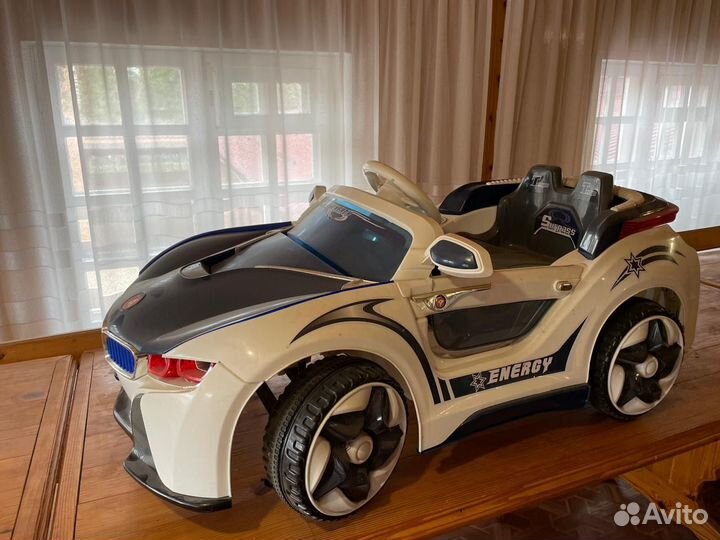 Электромобиль детский