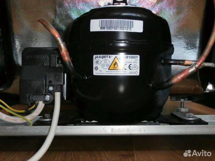 Ремонт холодильников Ремонт стиральных машин