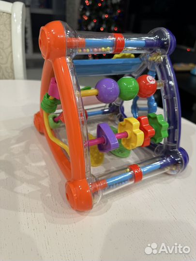 Развиваюшая игрушка