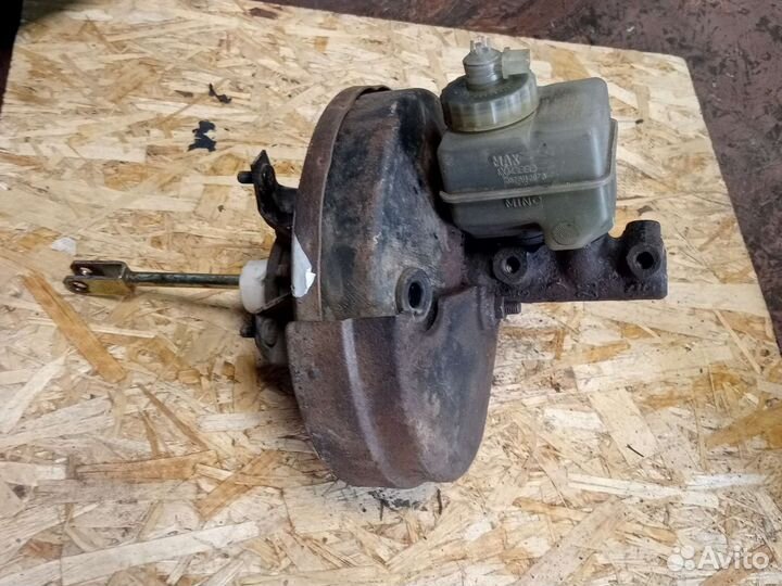 Вакуумник Volkswagen passat B3