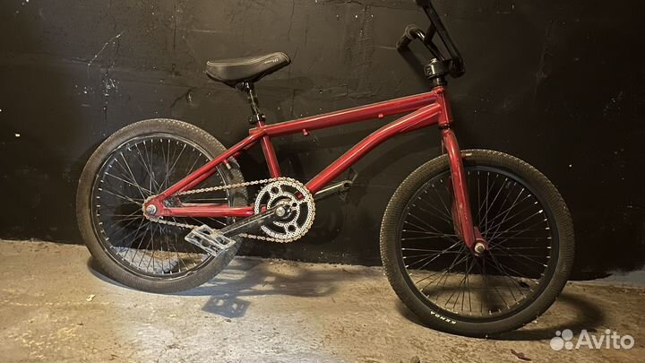 Велосипед bmx GT