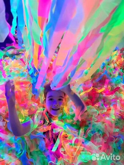 Неоновое шоу/бумажное шоу