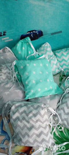 Бортики в кроватку