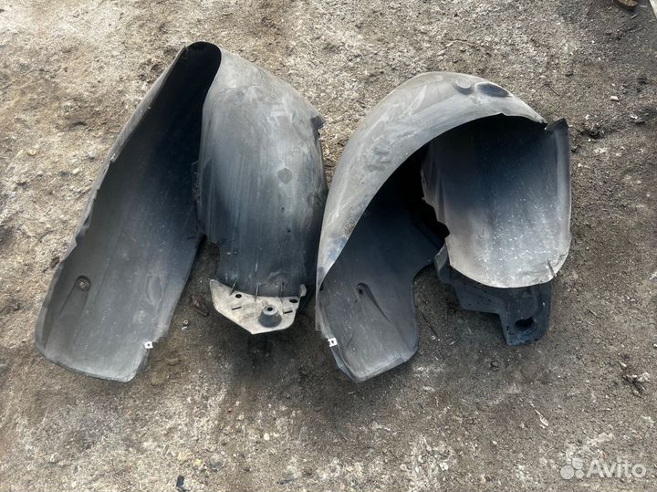 Задние подкрылки Mercedes W220