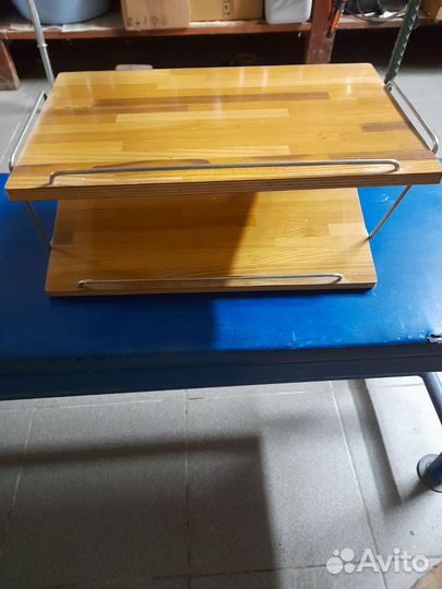 Полочка настенная деревянная