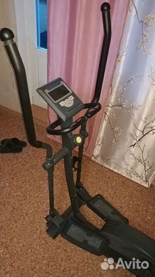 Эллиптический тренажер torneo