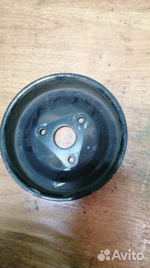 Шкив помпы Mitsubishi Lancer 10 4B11