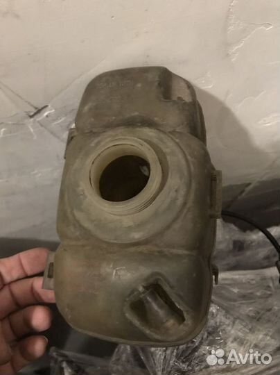 Расширительный бачок Volvo