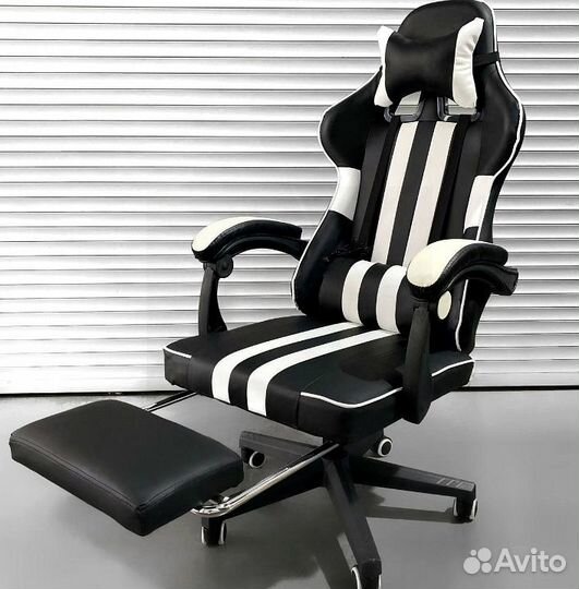 Игровое кресло / Компьютерное кресло