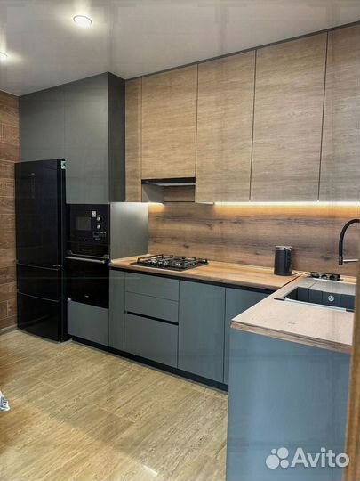 Кухонный гарнитур новый