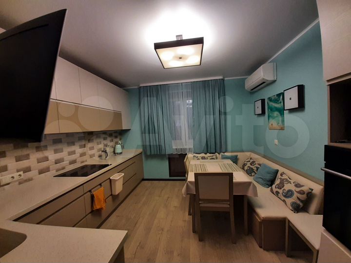 2-к. квартира, 62 м², 14/18 эт.