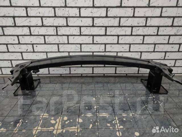 Усилитель переднего бампера Hyundai i30 12-17г