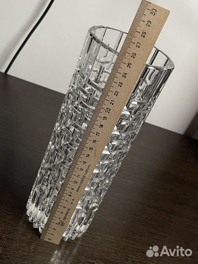 Ваза для цветов хрустальная