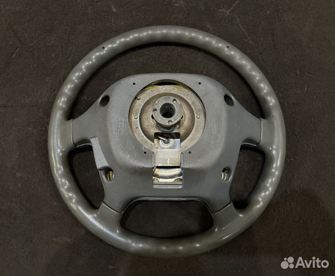 Руль,подушка в руль Mitsubishi space Wagon,Runner