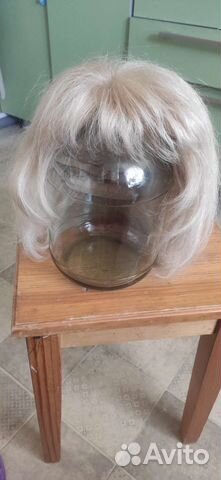 Парик из натуральных волос блонд