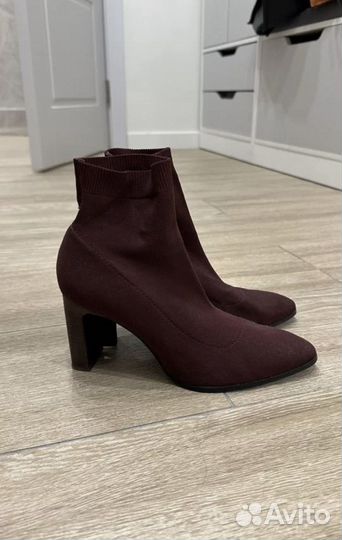 Ботильоны-носки zara