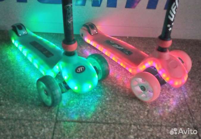 Самокат Tech Team UFO yellow