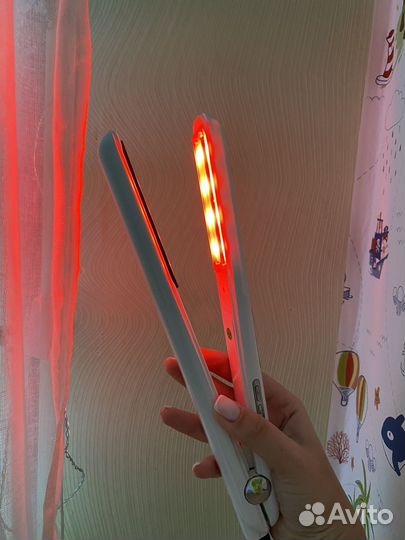 Ультразвуковой утюжок Molecule