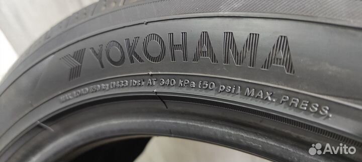 Yokohama BluEarth AE50 215/45 R17