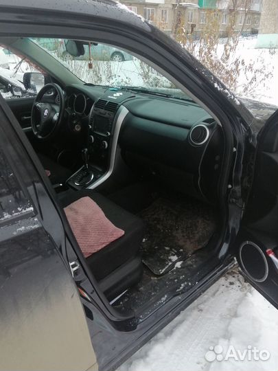 Suzuki Grand Vitara 2.4 AT, 2008, 196 000 км