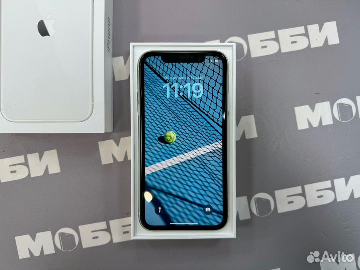 iPhone 11, 64 ГБ