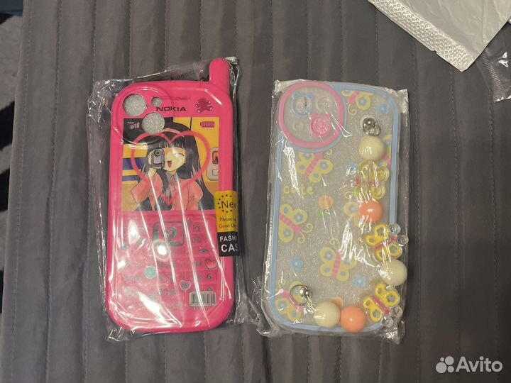 Чехлы на айфон 13