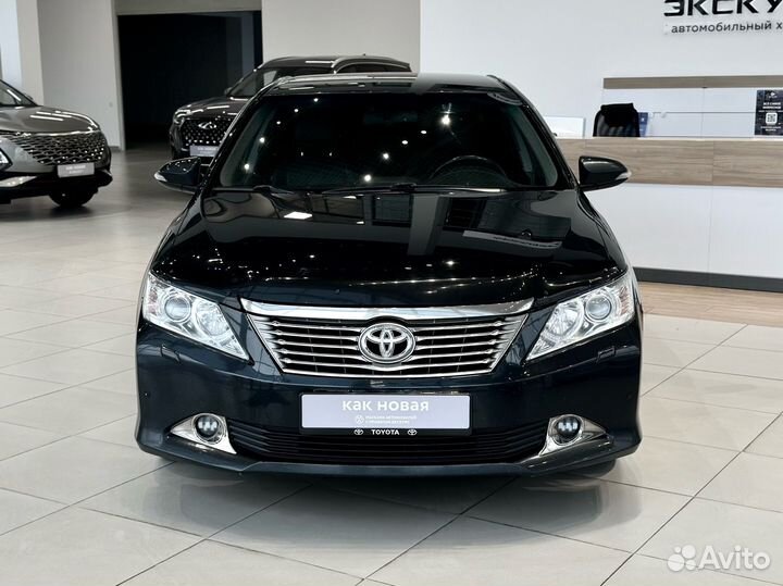 Toyota Camry 2.5 AT, 2012, 214 900 км