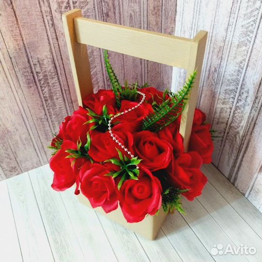 Кашпо с цветами из мыла