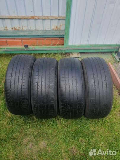 Yokohama dB Decibel E70B 215/55 R17