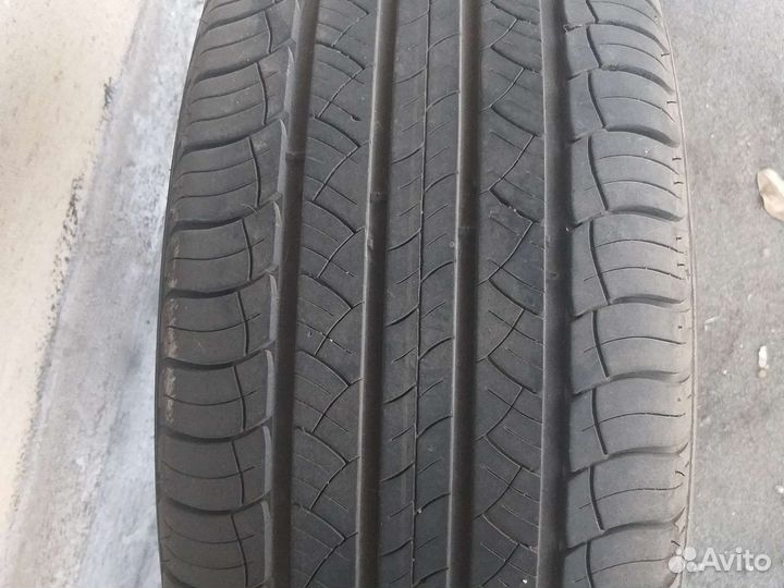 Michelin Latitude Tour HP 235/55 R18