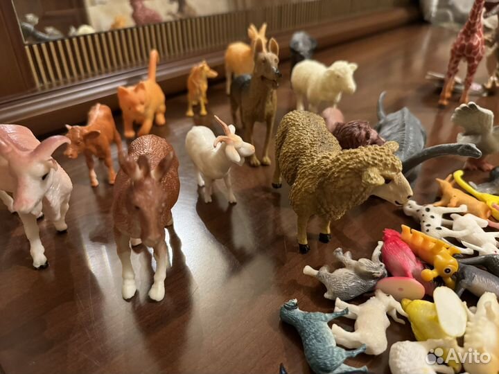 Игрушки фигурки животных