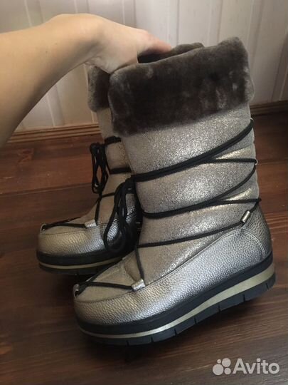 Зимние сапоги. 36 р