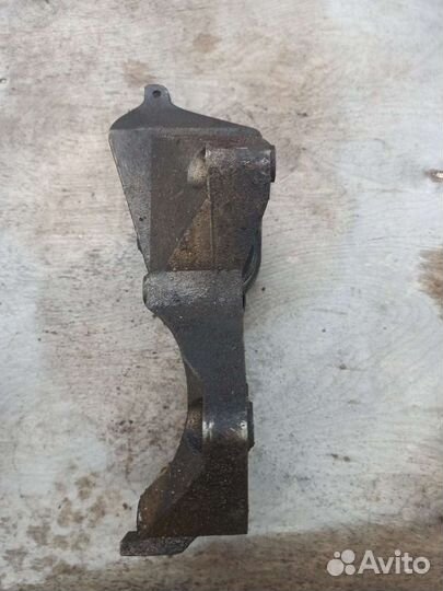 Кронштейн компрессора Chevrolet Lacetti, Aveo