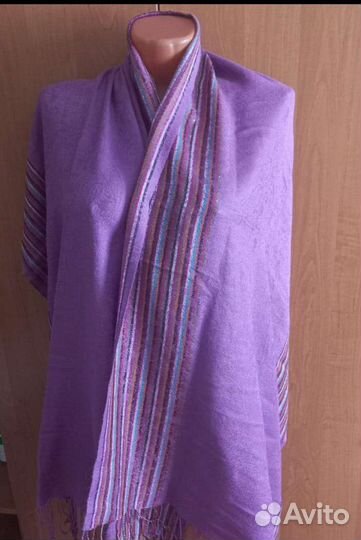 Палантины, шарфы, платки, парео цены разные