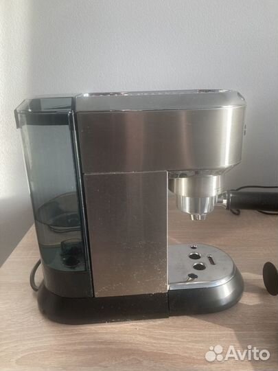 Кофеварка рожковая delonghi ec 685