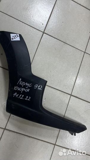 Накладка переднего бампера правая LADA Largus