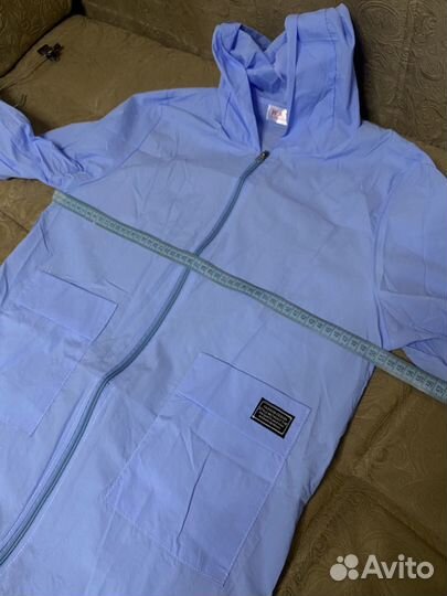 Ветровка M-L, небосно-голубая