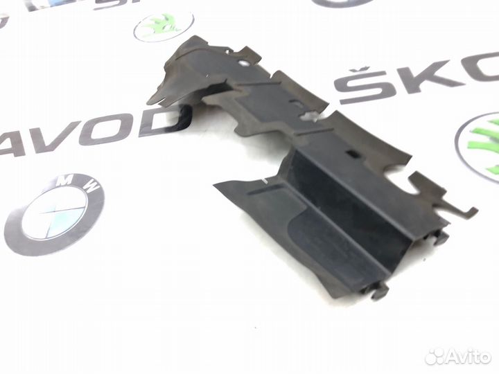 Дефлектор радиатора Skoda Octavia A7 (5E) 1.6 ddya