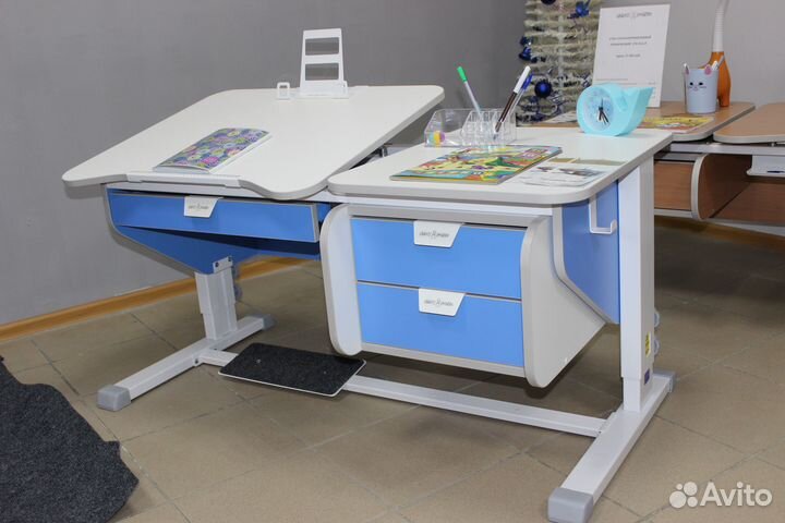 Растущая парта и стул