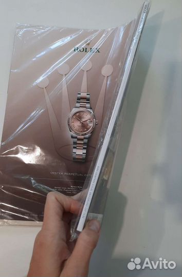 Журнал Vogue август 2021