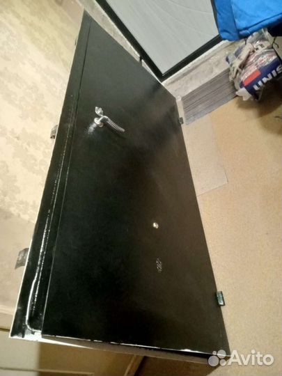 Металлическая входная дверь