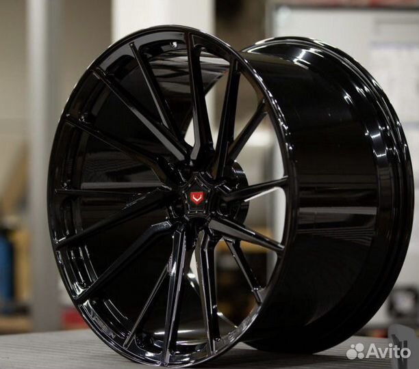 Vossen Кованые диски BMW X3 Х4 X5 Х6 X7 R21