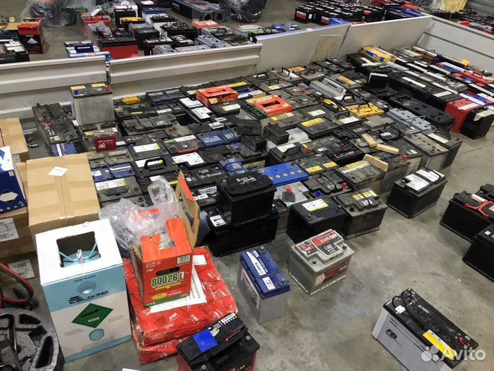 Аккумулятор Varta Б/У 72Ah 760A 572501076 N72