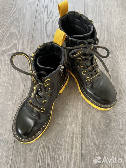 Ботинки для девочки