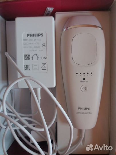 Фотоэпилятор Philips Lumea Essential BRI863