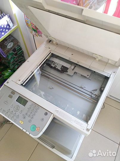 Продаю мфу Canon