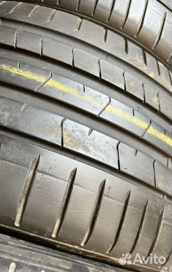 Pirelli P Zero PZ4 275/40 R20 и 315/35 R21