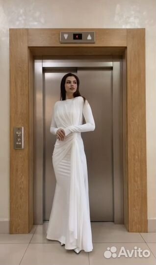 Вечернее платье