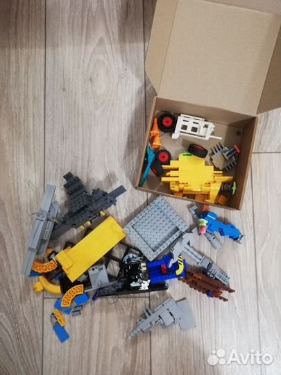 Lego лего Hidden Side 70423 оригинал