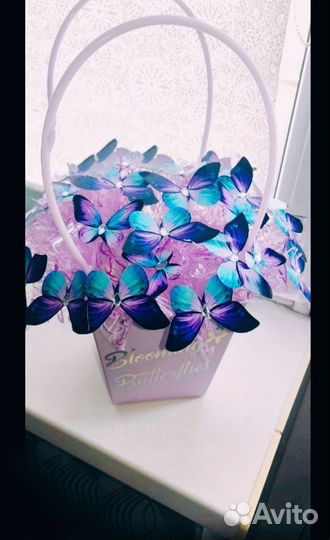 Букет-светильник из бабочек